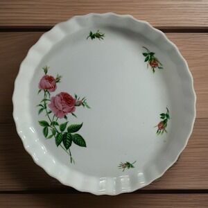 Christine Holm  Porcelain Rose Pattern Fluted Quiche Pie 9.5" Baking Dish Pretty